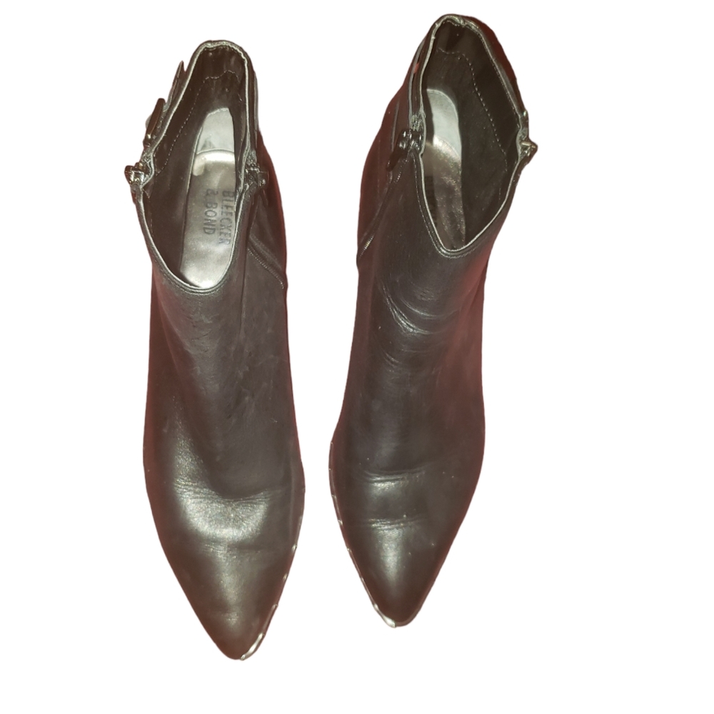Bleeker and Bond Georgia Bootie Size 10